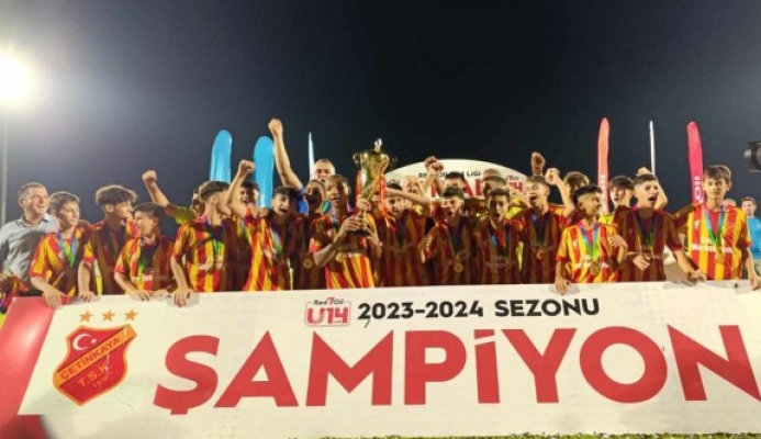 Red7Oil U14 Ligi'nde şampiyon Çetinkaya